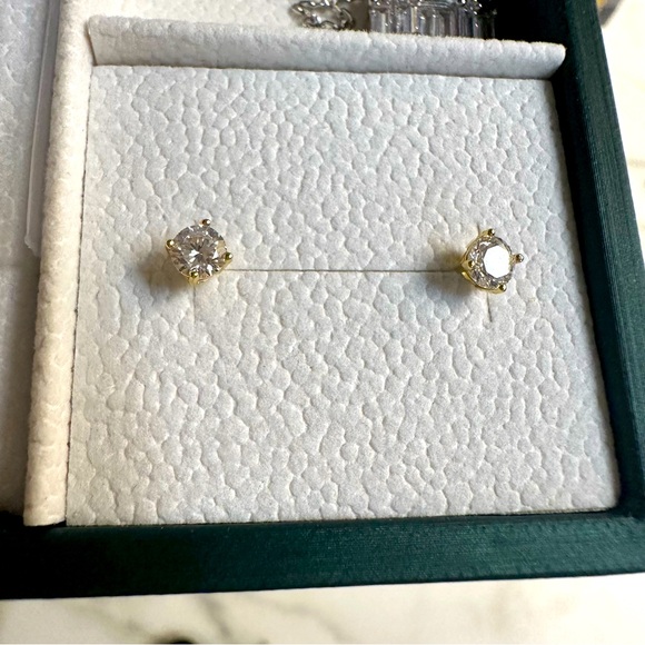 Live show sale - Picture 3 of 10